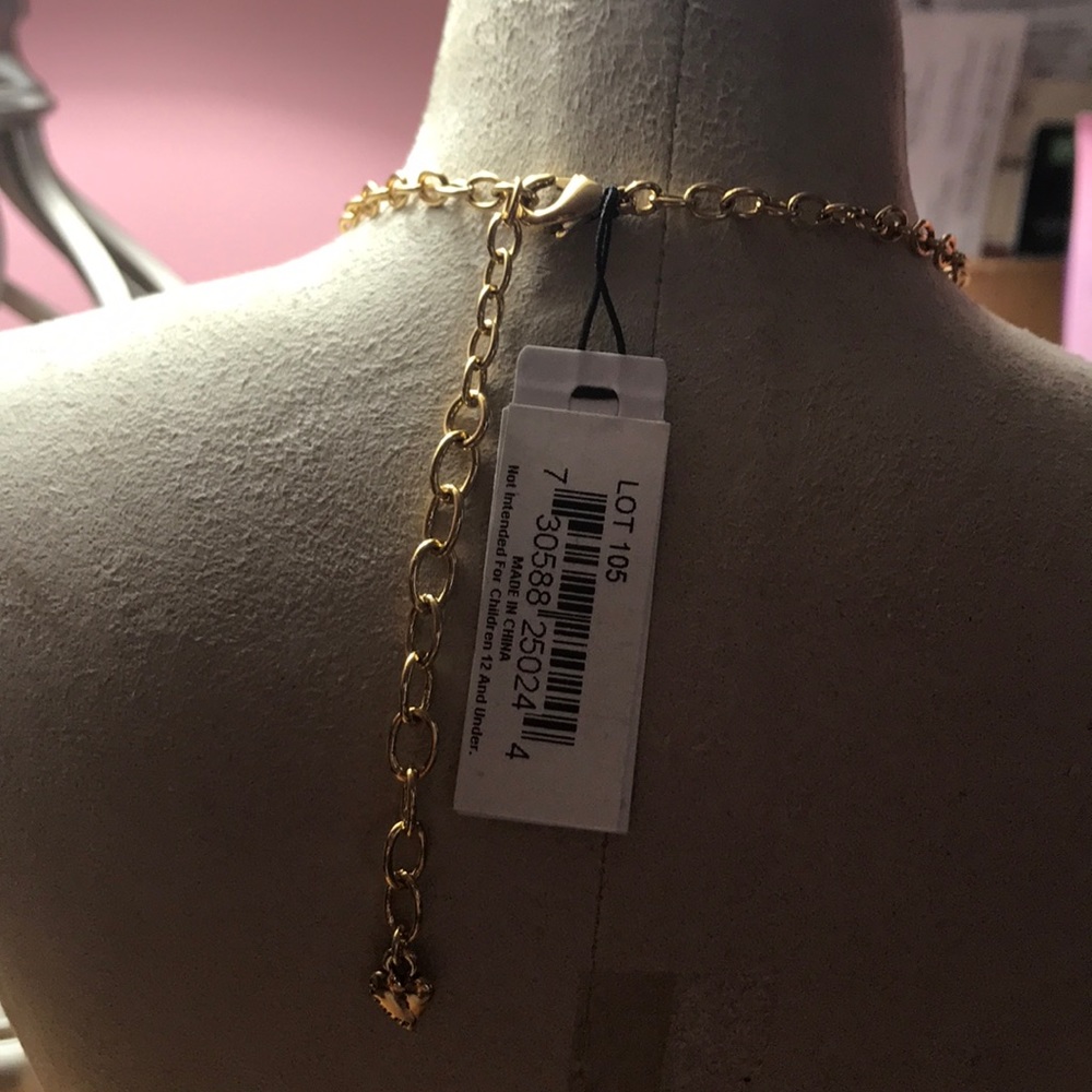 Necklace - Picture 3 of 4